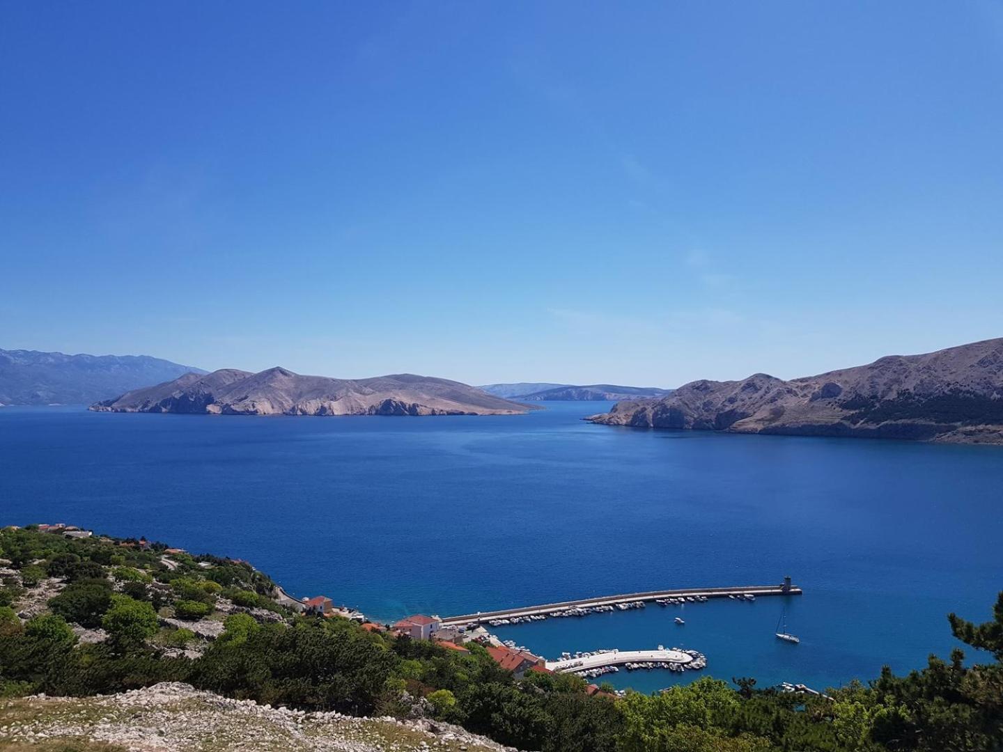 Apartments Teljega Baška Екстериор снимка