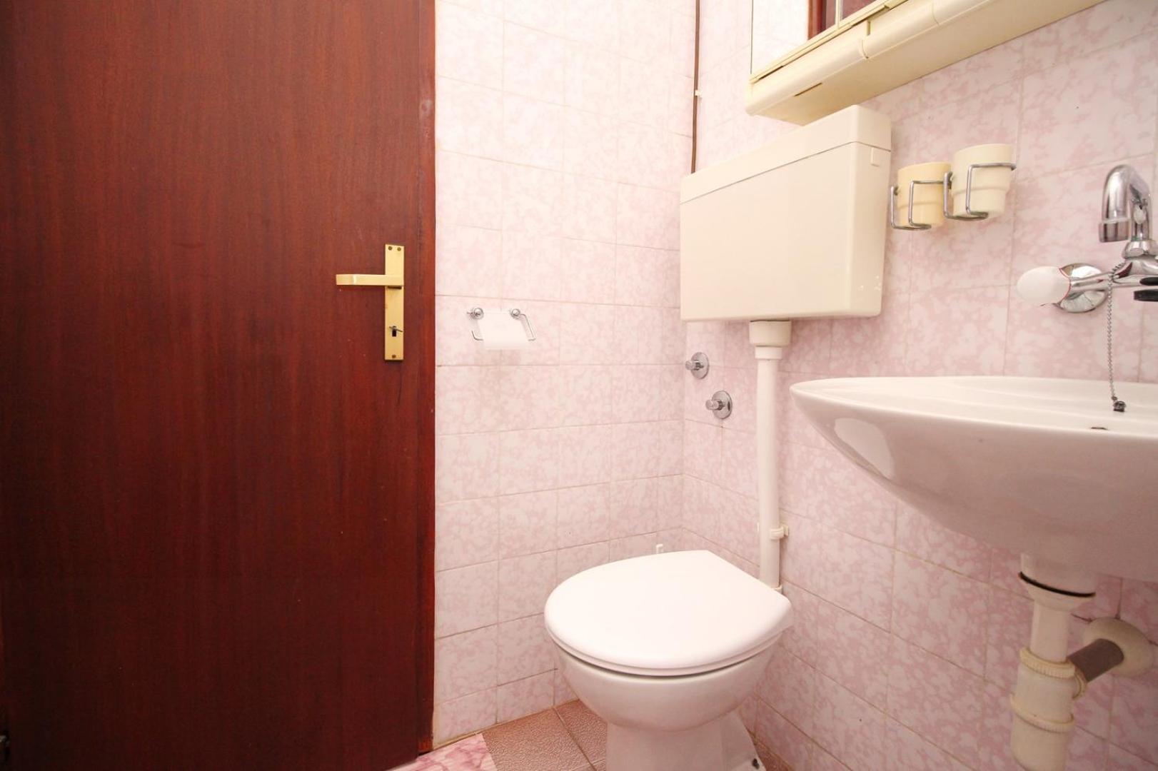 Apartments Teljega Baška Екстериор снимка