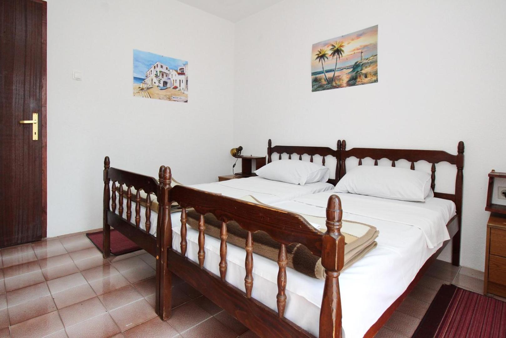 Apartments Teljega Baška Екстериор снимка