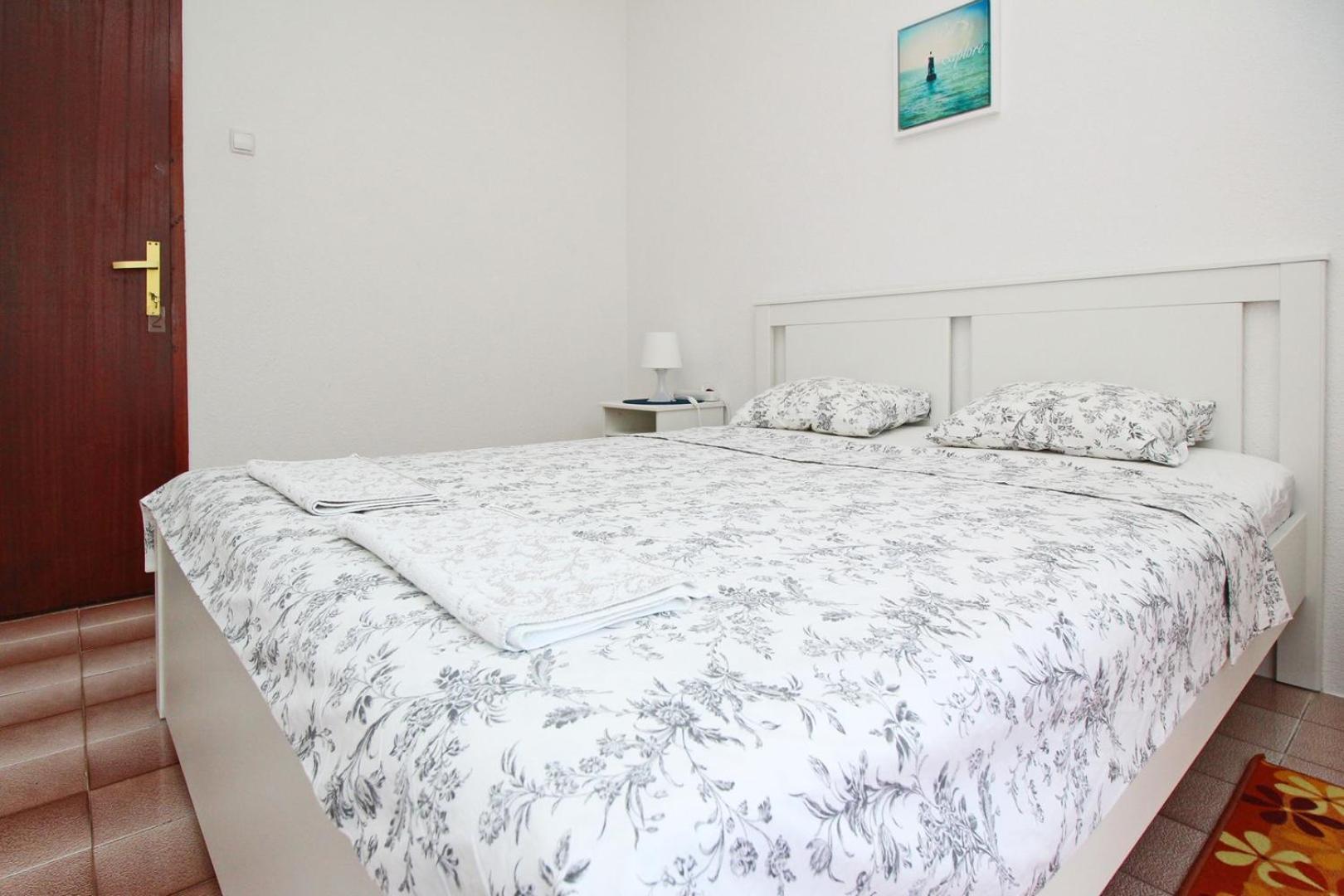 Apartments Teljega Baška Екстериор снимка