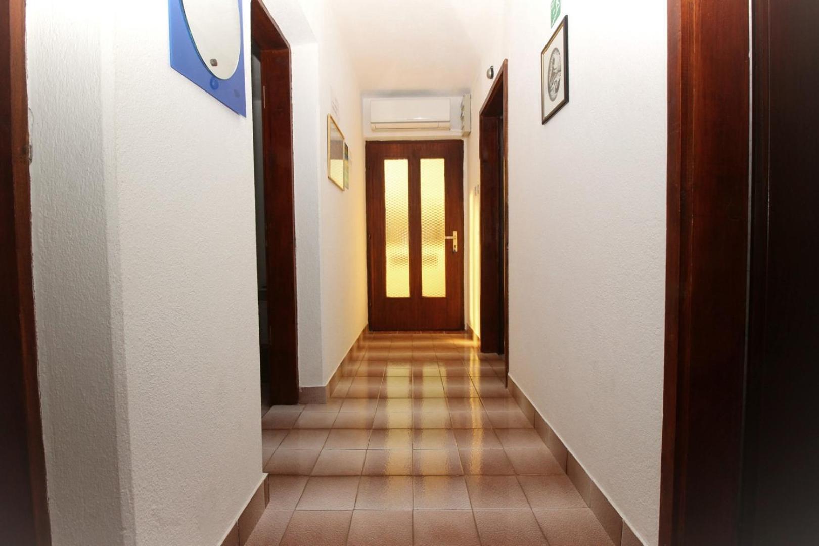 Apartments Teljega Baška Екстериор снимка