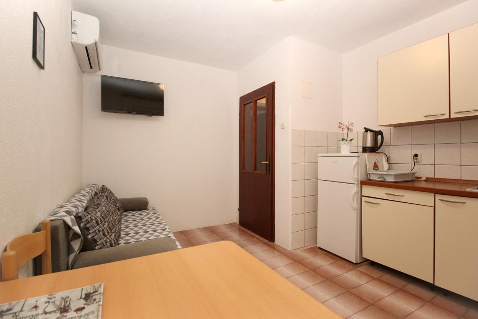 Apartments Teljega Baška Екстериор снимка